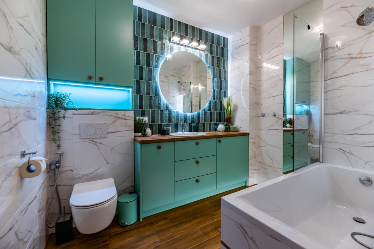 Zielony Apartament Pod Zaglami Zegrze Poludniowe エクステリア 写真