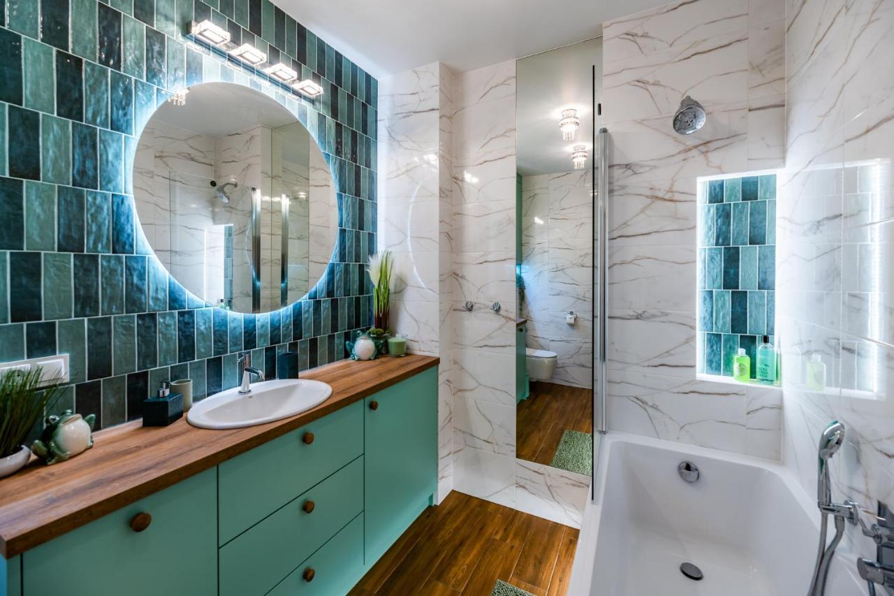Zielony Apartament Pod Zaglami Zegrze Poludniowe エクステリア 写真